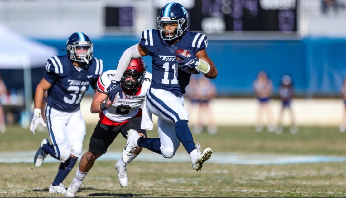 mason_scott52's tweet photo. Beyond blessed to have received my first D1 offer to the University of San Diego @USDFootball @Coachrichbrown @RomeoPellum https://t.co/8L56arMqZm