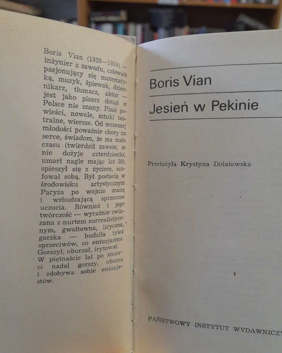 Wtorek w antykwariacie raz na wozie raz pod wozem. Z jednej strony słońce na dworze, optymalna ilość zamówień wysyłkowych, mili klienci na miejscu. #bookTwitter #bookX #BookTwt #dzieńwantykwariacie #twitteroweksiążkary #bookstore #bookishlife #bookaddict #bookseller #lovebooks