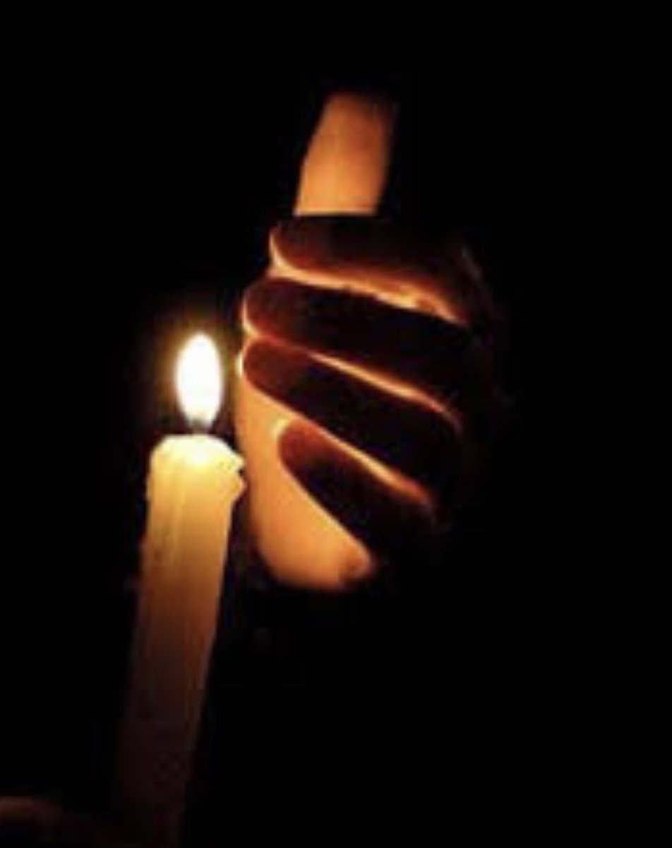 🕊Congratulations to our amazing P7 pupils on a beautiful Service of Light tonight! It was heartwarming to see them and their families come together in celebration. Huge thanks to Fr Colin for leading such a lovely service. 🕯#ProudMoment #CommunityLove #ConfirmationReady