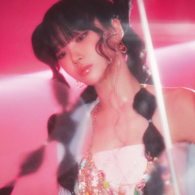 izseok's tweet photo. #NewProfilePic https://t.co/fIjWaJBqqr
