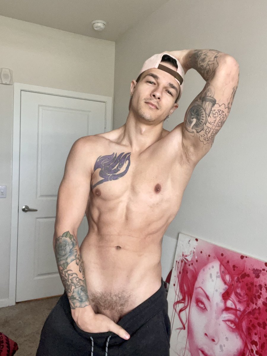 GlowModelsHQ's tweet photo. Now booking for 2024! 📆 

Get @JaydenMarcosXX on your set today through @RyanHussie!          

📲 https://t.co/MoX3YteMWM https://t.co/Ojp1bSpXpa