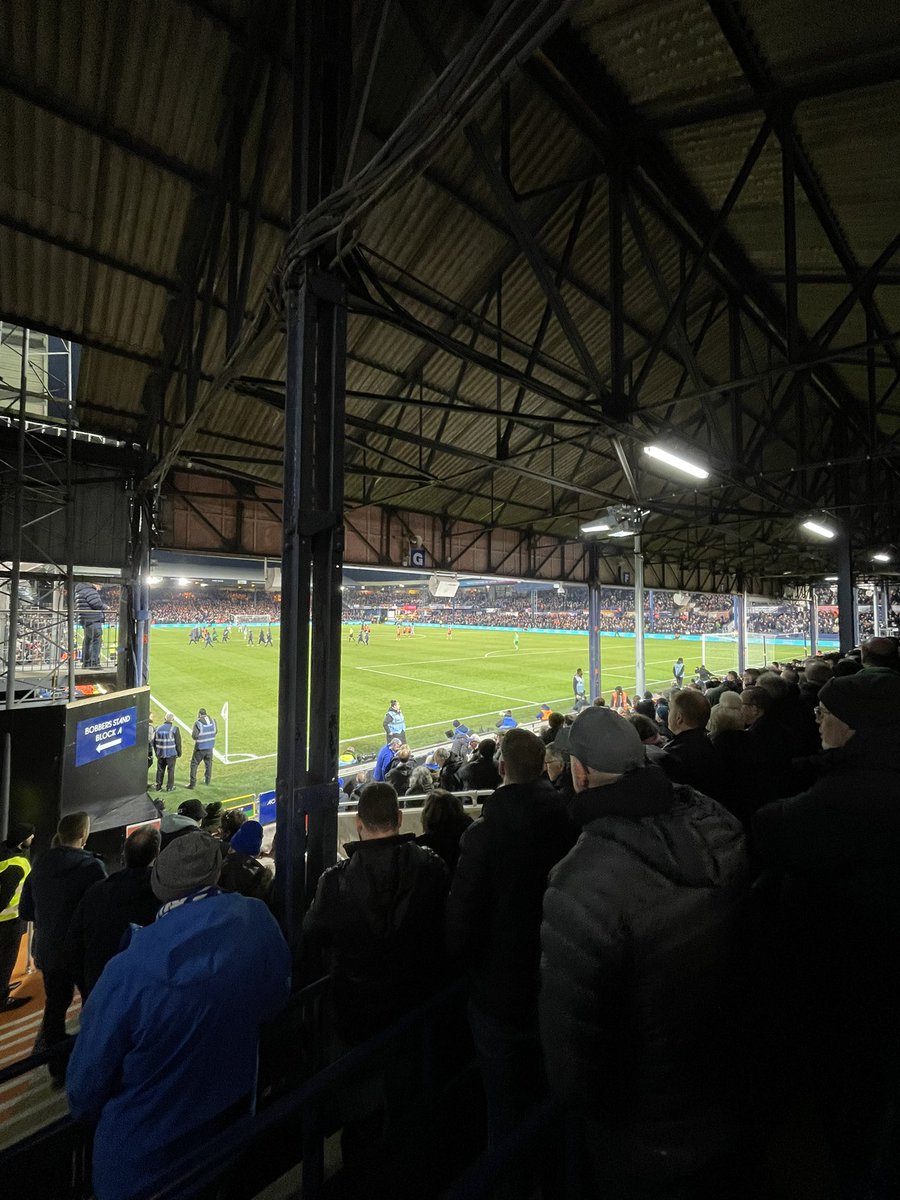 NorthStandChat's tweet photo. I’ve moved so I can barely see any of the pitch. 

I’ll report back whether it helps or not. https://t.co/JndlJ5N0Fl