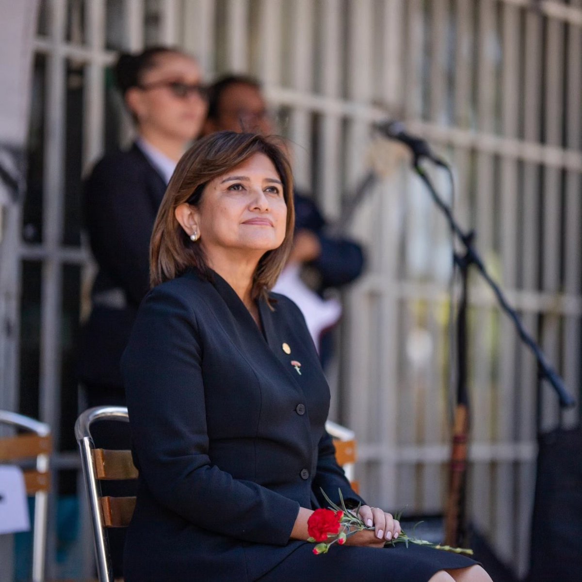 ViceGuatemala's tweet photo. ¡La academia al servicio del pueblo!

En el marco del aniversario de la #USAC participé en el llamado a la reivindicación del papel de la USAC ante los fenómenos sociales. La academia debe estar en disposición de aportar soluciones y para construir un mejor país. https://t.co/vCCnQaYDsi