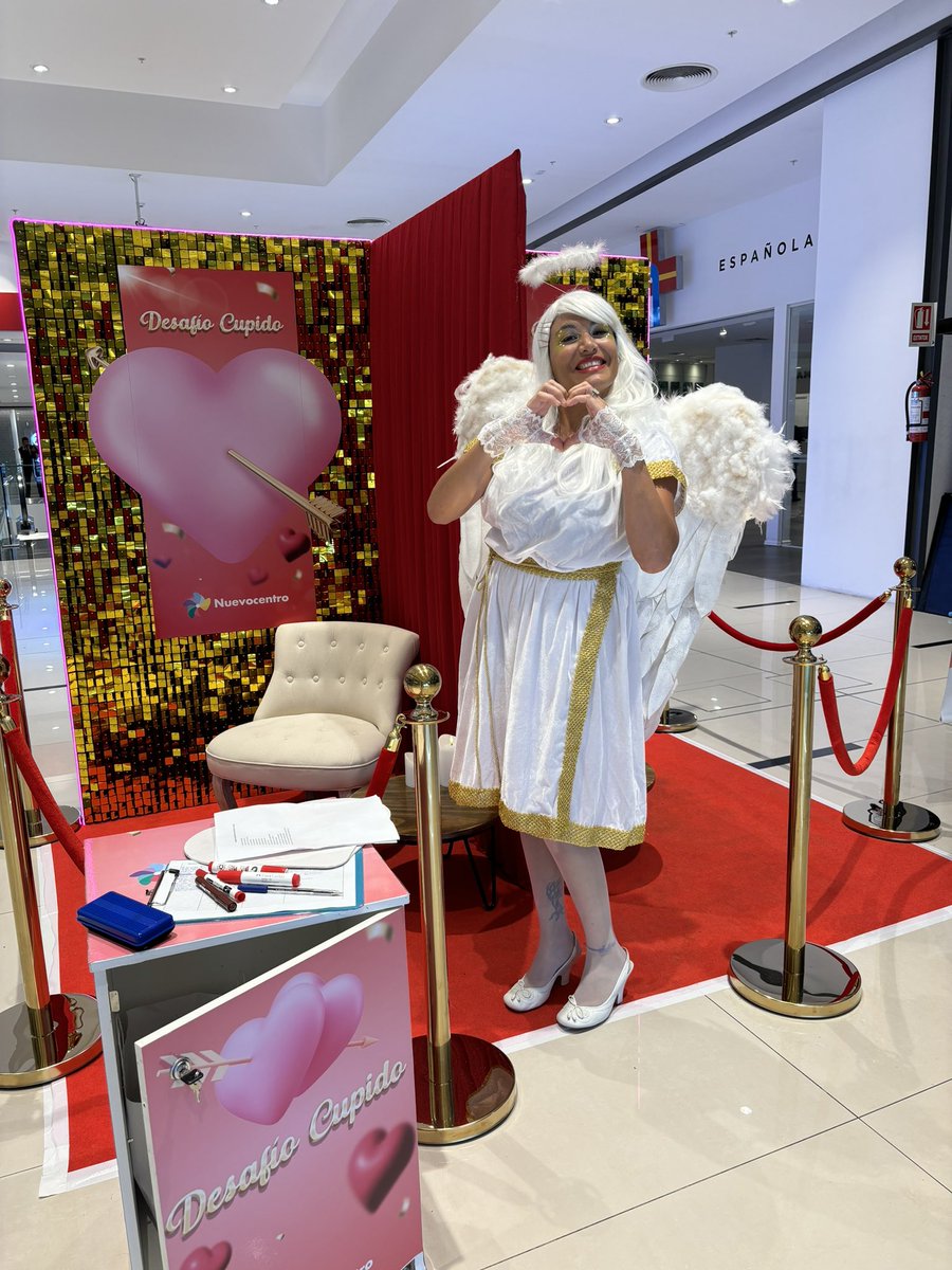 APromotores's tweet photo. Desafío cupido en @nuevocentrouy . #artistas #eventos #animacion #Verano2024 https://t.co/RFG2uqS0VC