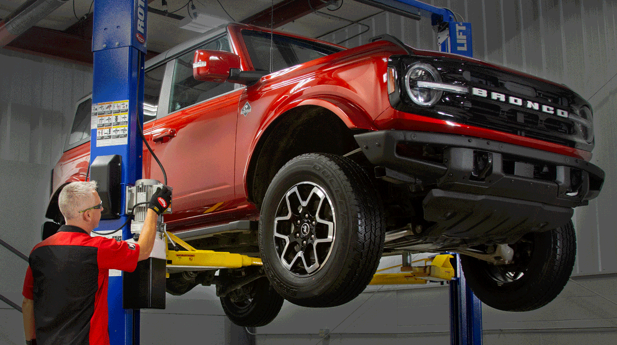 DoverCorp's tweet photo. @rotary_solution, part of Dover's @group_vehicle, launches its new, patent-pending All-Vehicle lift arms. The arms are a breakthrough innovation designed to make it easier for automotive service professionals to correctly spot and lift nearly any vehicle. https://t.co/si6JgIJfVy https://t.co/7yfEMW7ZD9