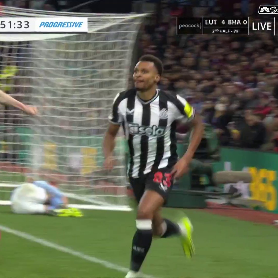 Newcastle grab a third goal to stun Villa Park once again. 😳