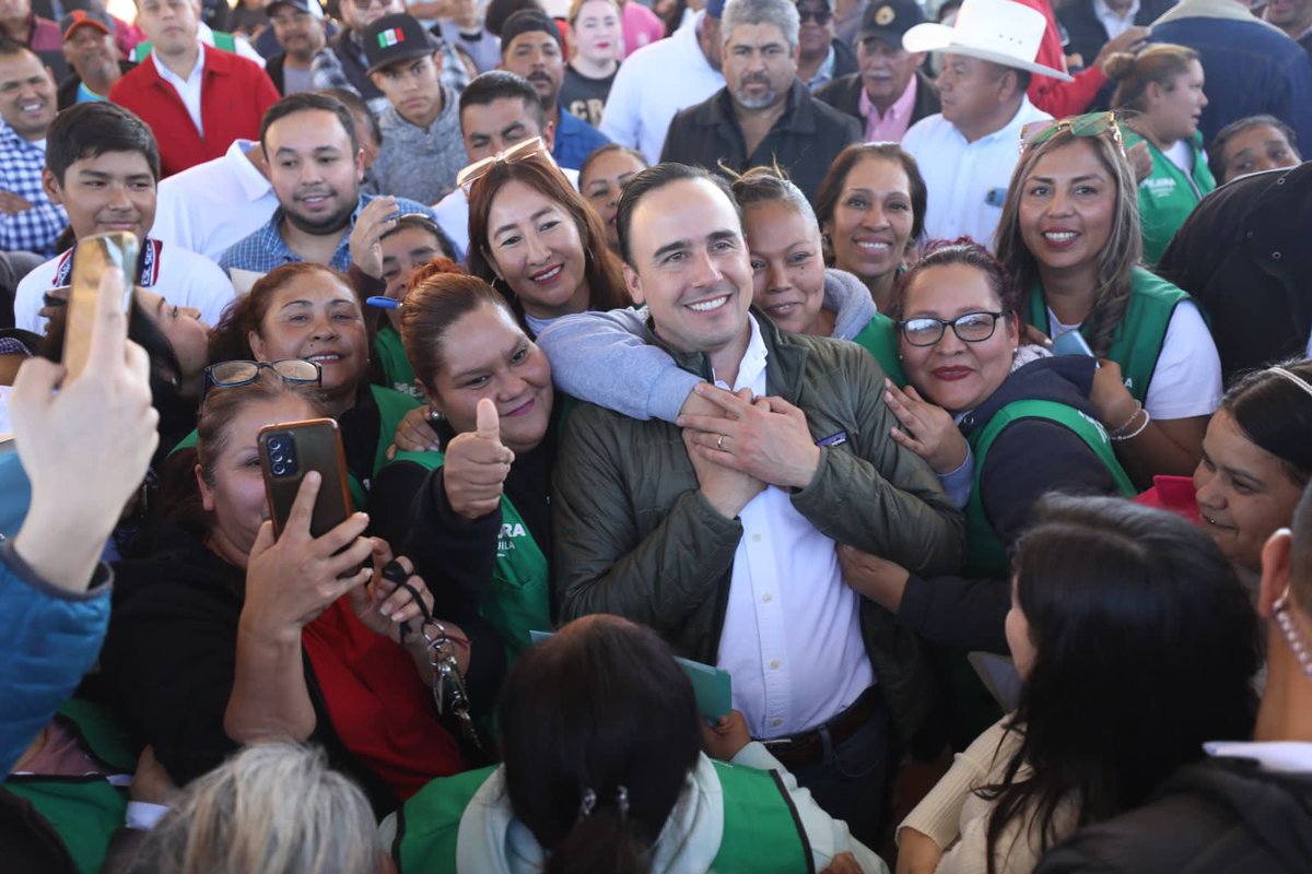 manolojim's tweet image. Arrancamos en la Laguna nuestro gran programa alimentario con el que vamos a beneficiar a más de 400,000 familias coahuilenses ayudando a su economía y a su alimentación. Además, anunciamos que vienen grandes proyectos, programas y obras para #SanPedro y #FranciscoIMadero (1/2)