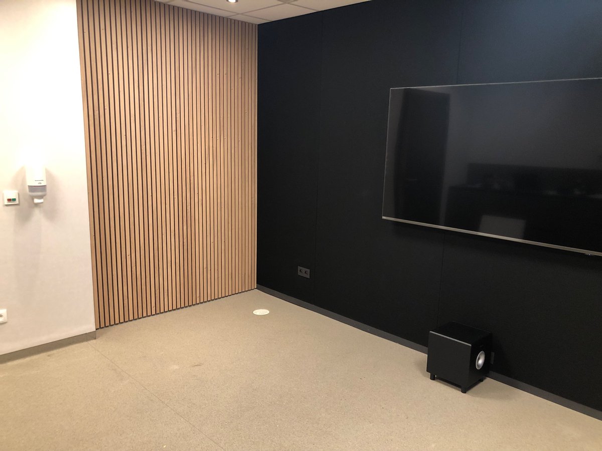 We're excited to announce that our new Sense Garden is nearing completion. We're now in the process of training staff on how to use the garden. Stay tuned for more updates. #sensegarden #dementia #lommel