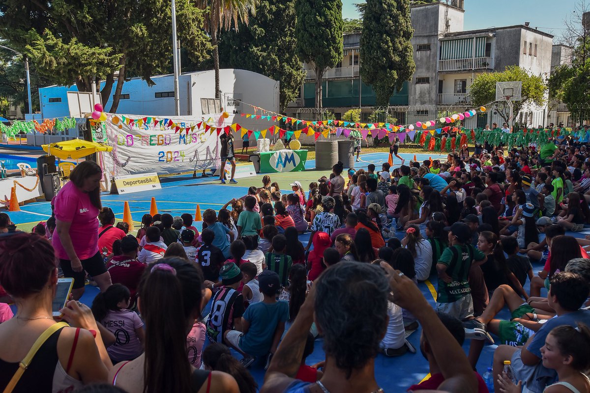 DeportesBA's tweet image. Fiesta de cierre en el poli #Dorrego #ColoniasBA