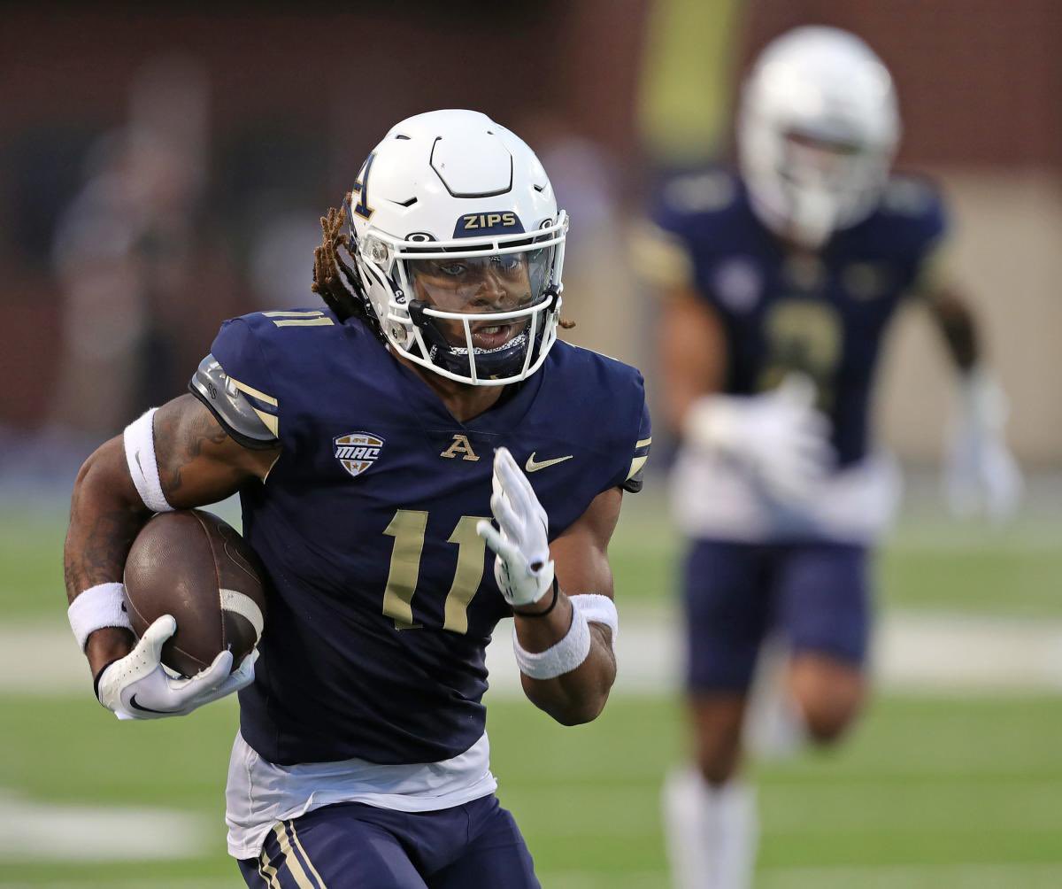 Blessed to receive an offer from the University of Akron!!! <a href="/Coach_J_Rod/">Joel Rodriguez</a> <a href="/BallCoachJoeMo/">Coach Joe Moorhead</a> <a href="/ZipsFB/">Akron Football</a> <a href="/OHSBravesFB/">Olentangy Braves FB</a> <a href="/Kstaff07/">kstaff</a> <a href="/SportsMed_OHS/">Olentangy Sports Med</a> <a href="/AllenTrieu/">Allen Trieu</a>