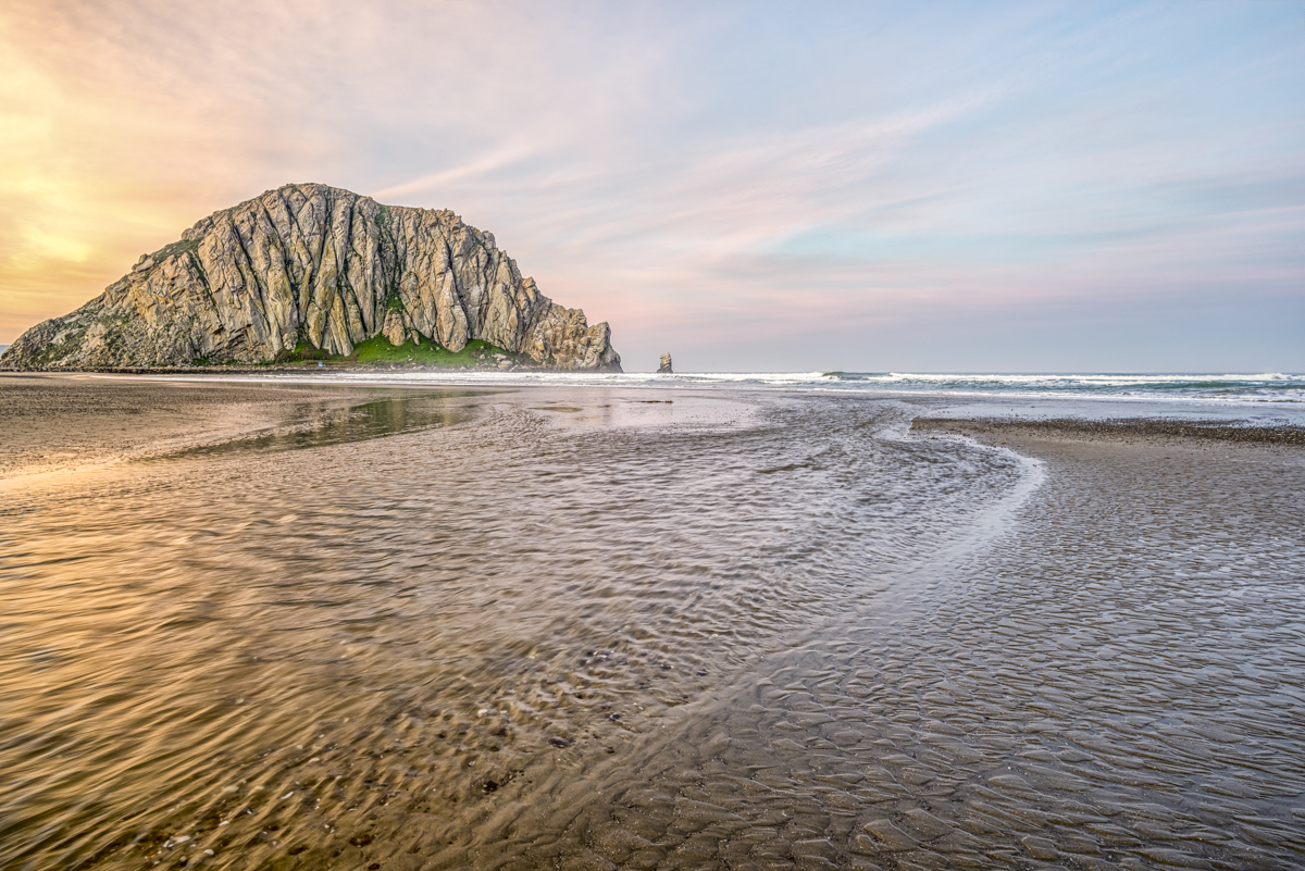 'Flowing Towards The Rock - Morro Bay'
One of the most iconic and beautiful scenes on the entire California coast. 
Art options here: joseph-giacalone.pixels.com/featured/flowi…
#morrobay #California #nature #wallart #fineartphotography #artprints #BuyIntoArt