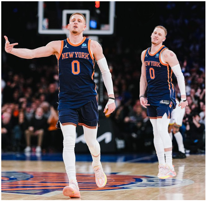 THE BIG RAGU‼️ HE WAS EVERYWHERE‼️
#letsgonyknicks #4everknicks #knicks #nyknicks #newyork #knickerbockers #letsgoknicks #knicksnation #newyorkknicks #knickstape #knicksfan #nyc #knicksbasketball #msg #nyk #nyknicksbasketball #orangeandblue @nyknicks