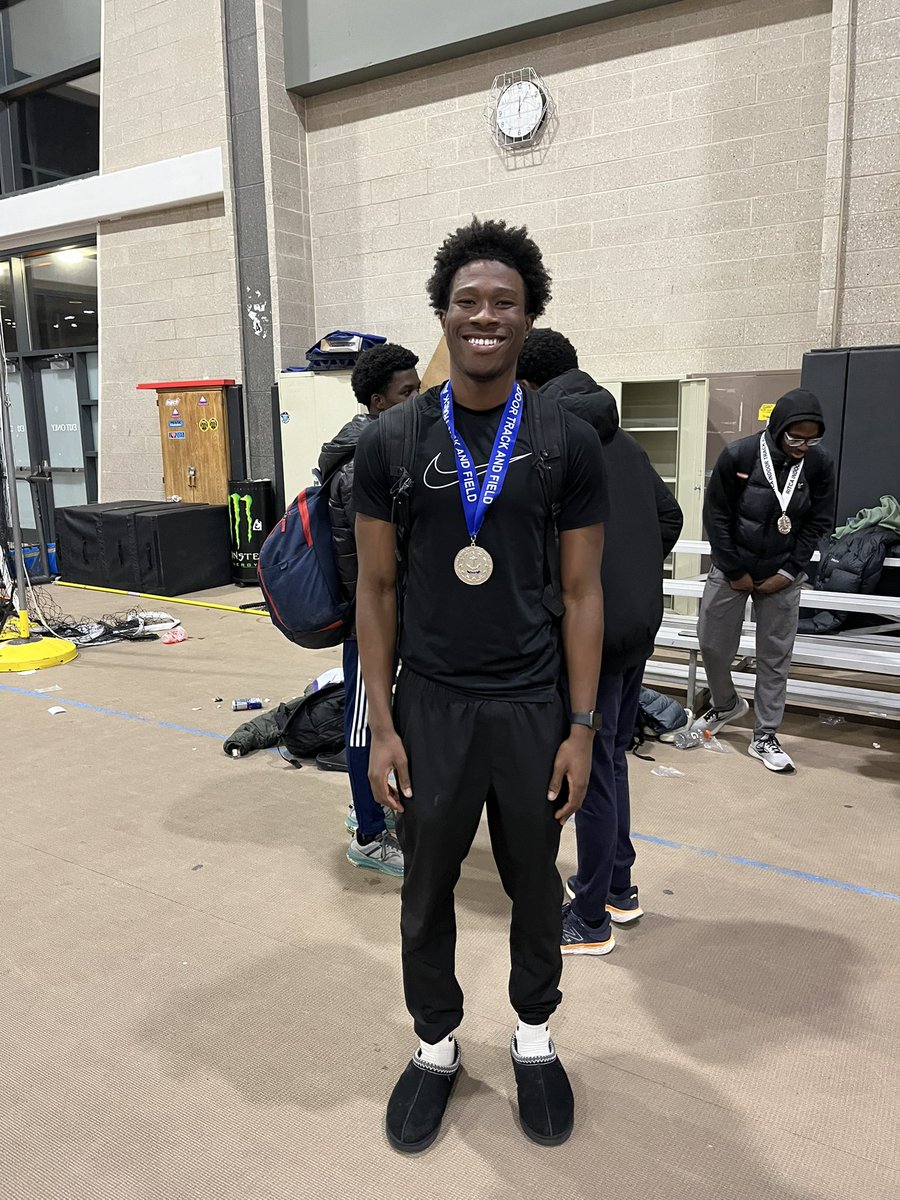 Classical athletics Robert J Palazzo tweet media