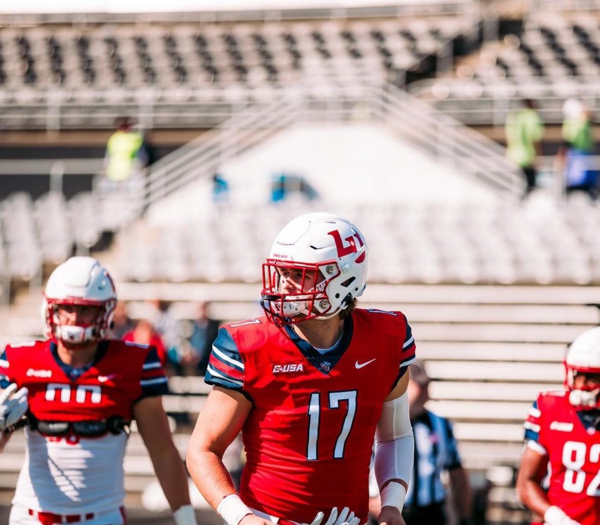 Blessed to receive an offer from @LibertyFootball!! @coachwaites #GoFlames @CPAFootball @HLNichols11