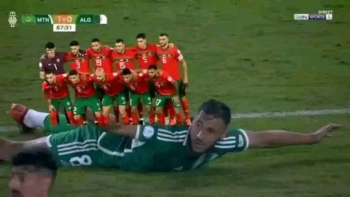 Fa9ooussa's tweet photo. @CaptainCook_7 Allah al Watan Al mattar😂😂😂😂 https://t.co/5bmqVaxQVw