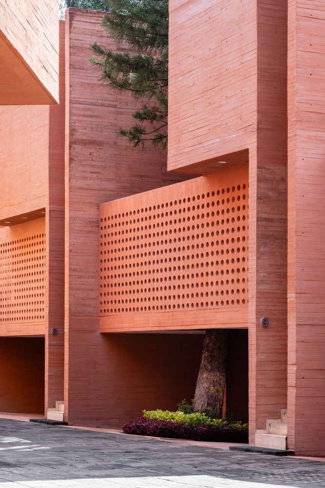 Crypto Arch tweet media