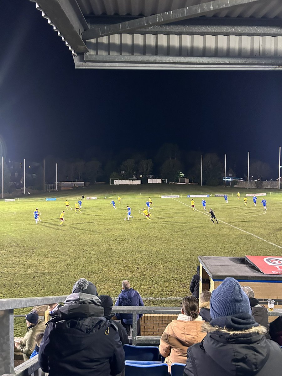 RPGilb's tweet photo. 10th visit to #Sandygate this season and a really good 1st half from @HallamFC1860 Would have taken a 1-1 with @Emley_AFC at kick-off (who now go top of the @NCEL Premier) but what on earth was the late “goal” ruled out for?! Answers on a postcard. #LiveFootball #NonLeague https://t.co/sLHAXJAXEF