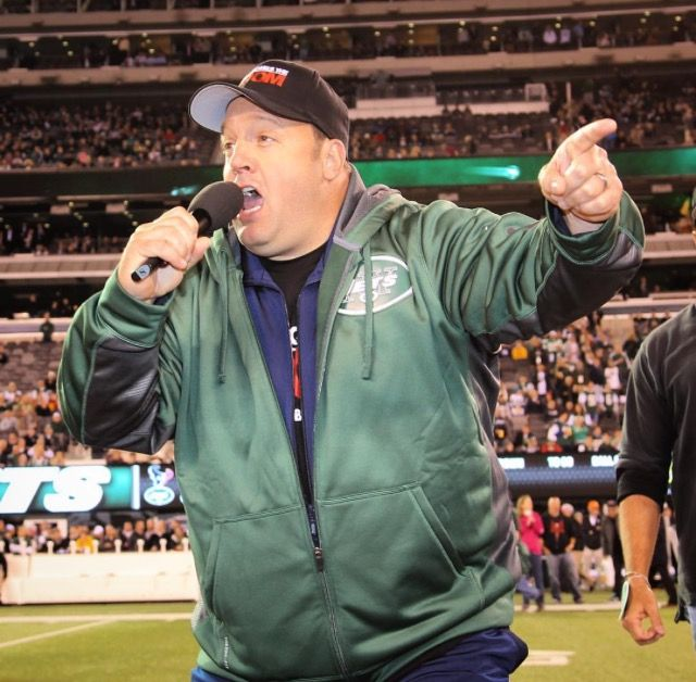 rjs_nyc's tweet photo. @AlTheBoss03 Kevin James is a big Mets and Jets fan https://t.co/YREkOT2LSe