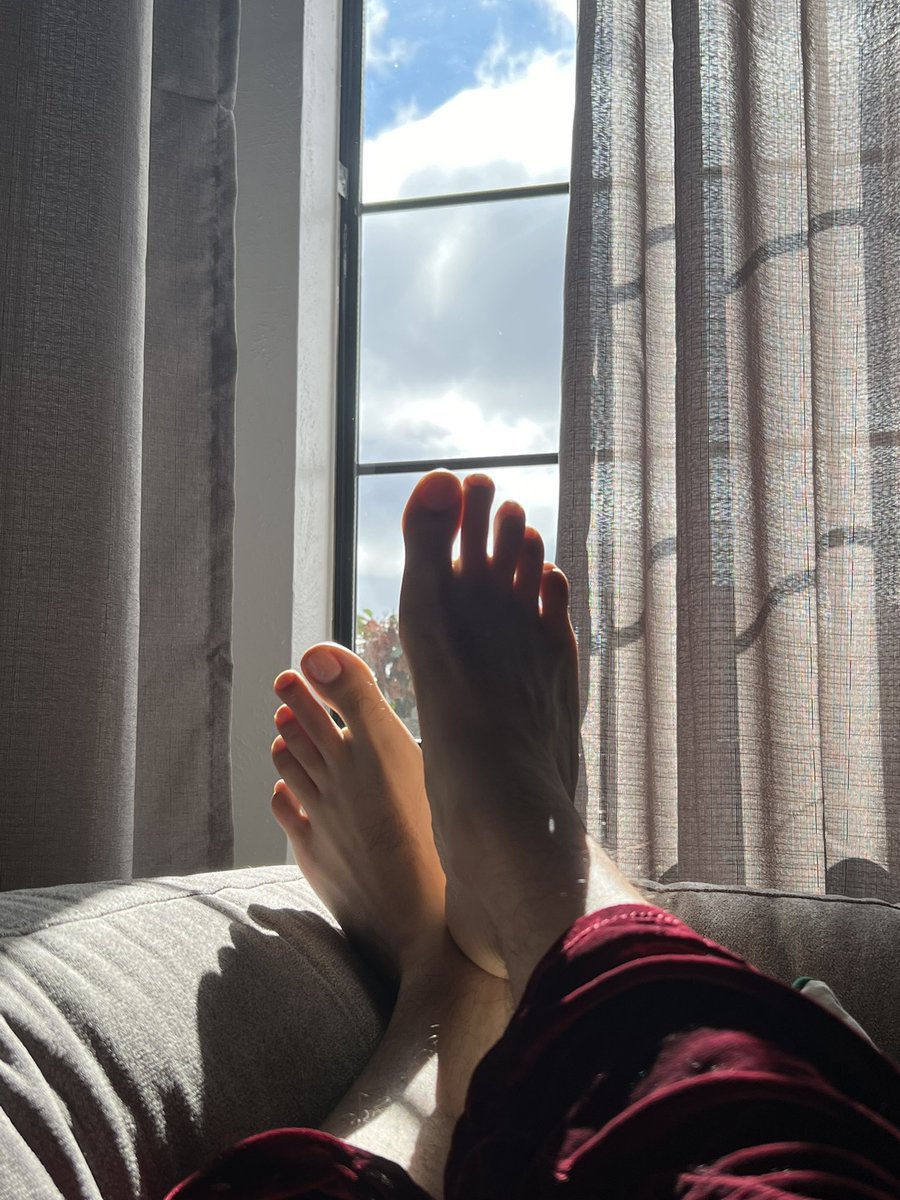 Teninchsoles's tweet photo. Love the way they look in the light 😍 https://t.co/sPzrJ7pv2X