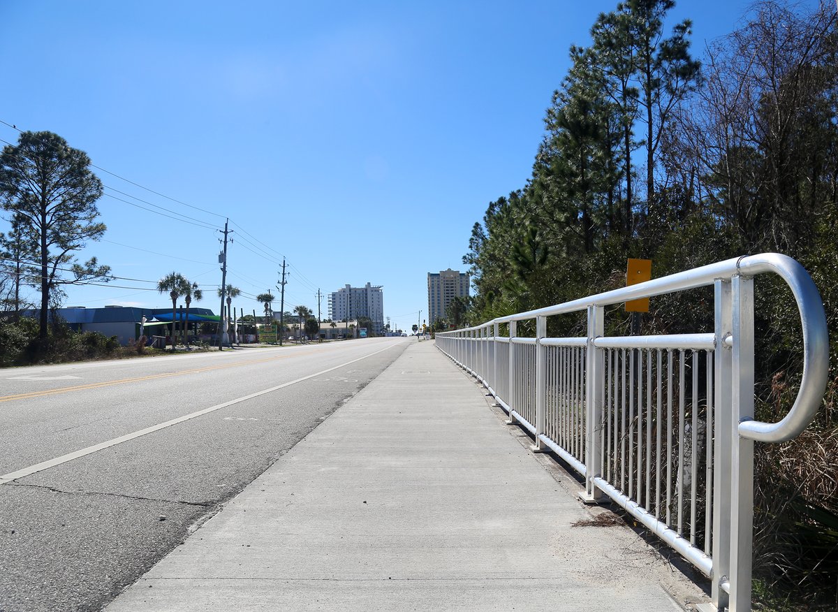 myescambia's tweet photo. 🚧 The Perdido Key Multi-Use Path is under way! Approximately 2 miles of the 8-foot-wide paved path have been completed along the north side of Perdido Key Drive, with the remaining 2.2 miles expected to be completed by fall 2024.

👉 Read more: https://t.co/VOrhjElZ0I https://t.co/UHDkcLiTHe