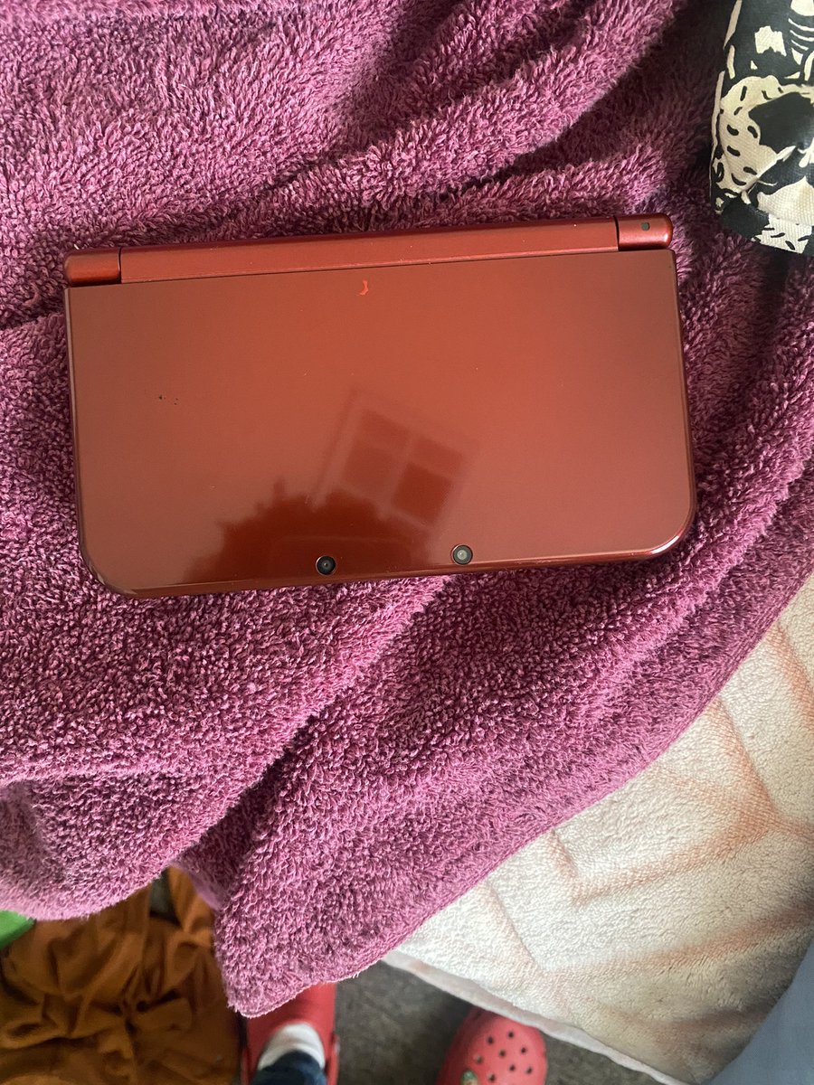 Yay 🤧🤧🤧🤧
Also, do y’all still have yall Nintendo 3DS ??