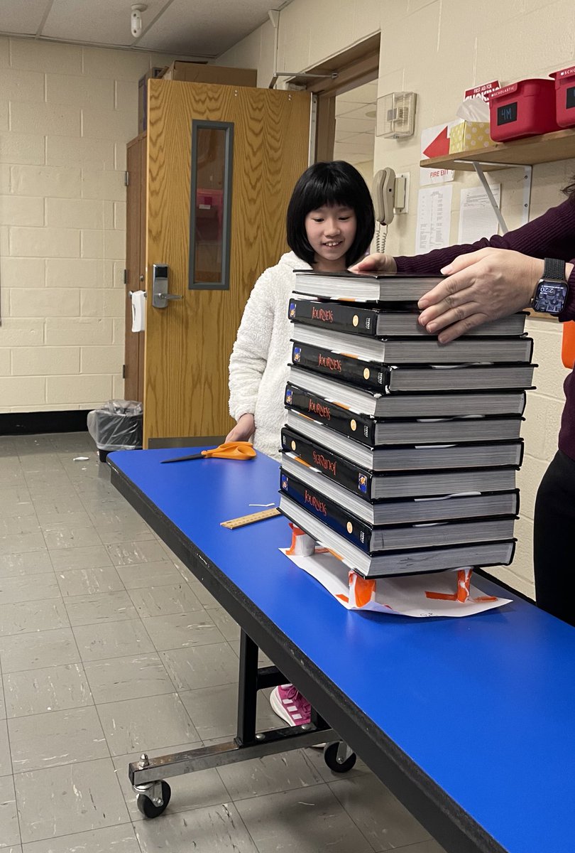 ms_gparaskakis's tweet photo. How many textbooks can four pieces of a paper and 20 inches of tape hold?

What a fascinating STEAM activity for our class today in science enrichment. These fifth graders love some friendly competition. 

Our winning structure held 17 textbooks. 
Way to go, scientists!
@sci345 https://t.co/tAyQkJ7lVC