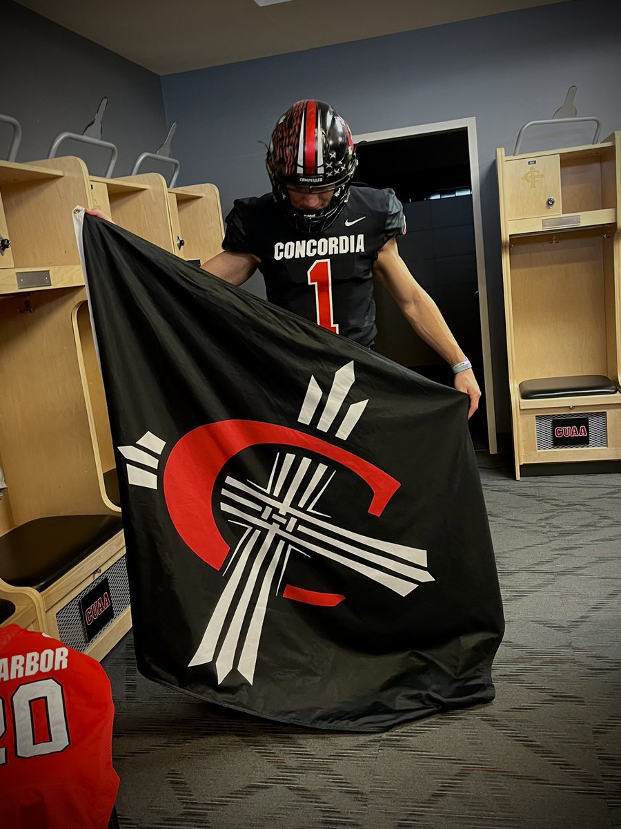 Bkedrow's tweet photo. Had a great visit to Concordia today! Thanks @elijahko8 and the rest of the staff for having me out there!

@IkeVEagles1 @CUAA_Football @TheD_Zone @MIexposure @RisingStars6 https://t.co/uFyLuGG87J