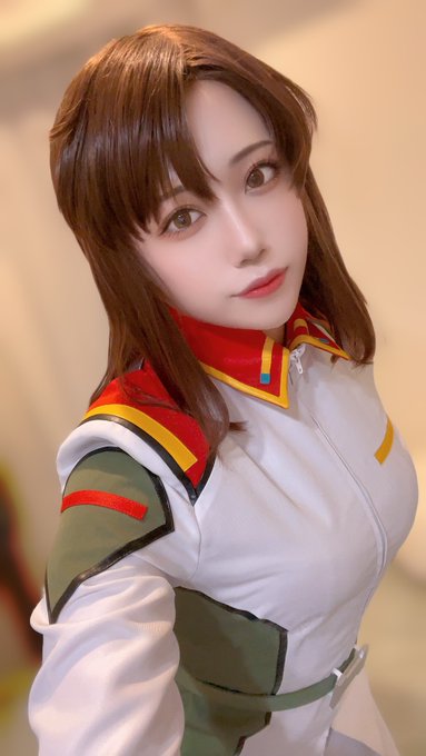コスプレイヤー琥珀のTwitter画像3