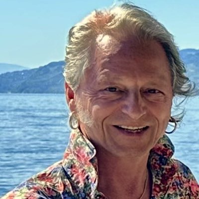 Tomiii's tweet photo. #NewProfilePic https://t.co/pphz1qpjBB
