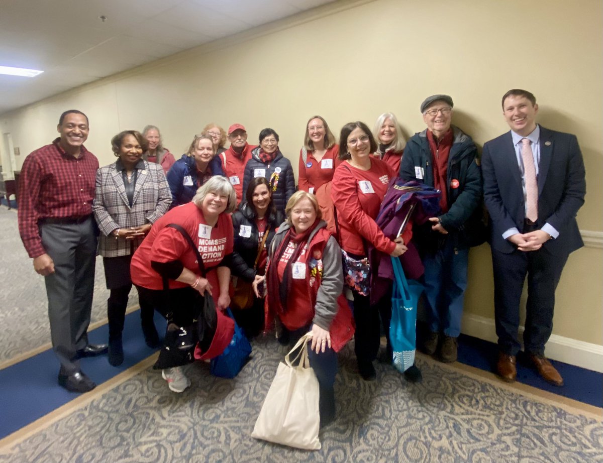 Maryland’s Capitol today was in a sea of red! I’m always proud to stand with @MomsDemand advocates! #MDGA24 #GunSafetyNow