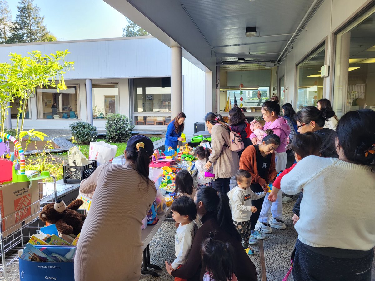 ican_programs's tweet photo. A heartfelt THANK YOU to all the incredible parents and children who joined us at our Toy Exchange event with ICAN! 🧸 Let's continue to nurture these beautiful qualities in our children as we build a more compassionate and giving community! https://t.co/XklYdbVhqh