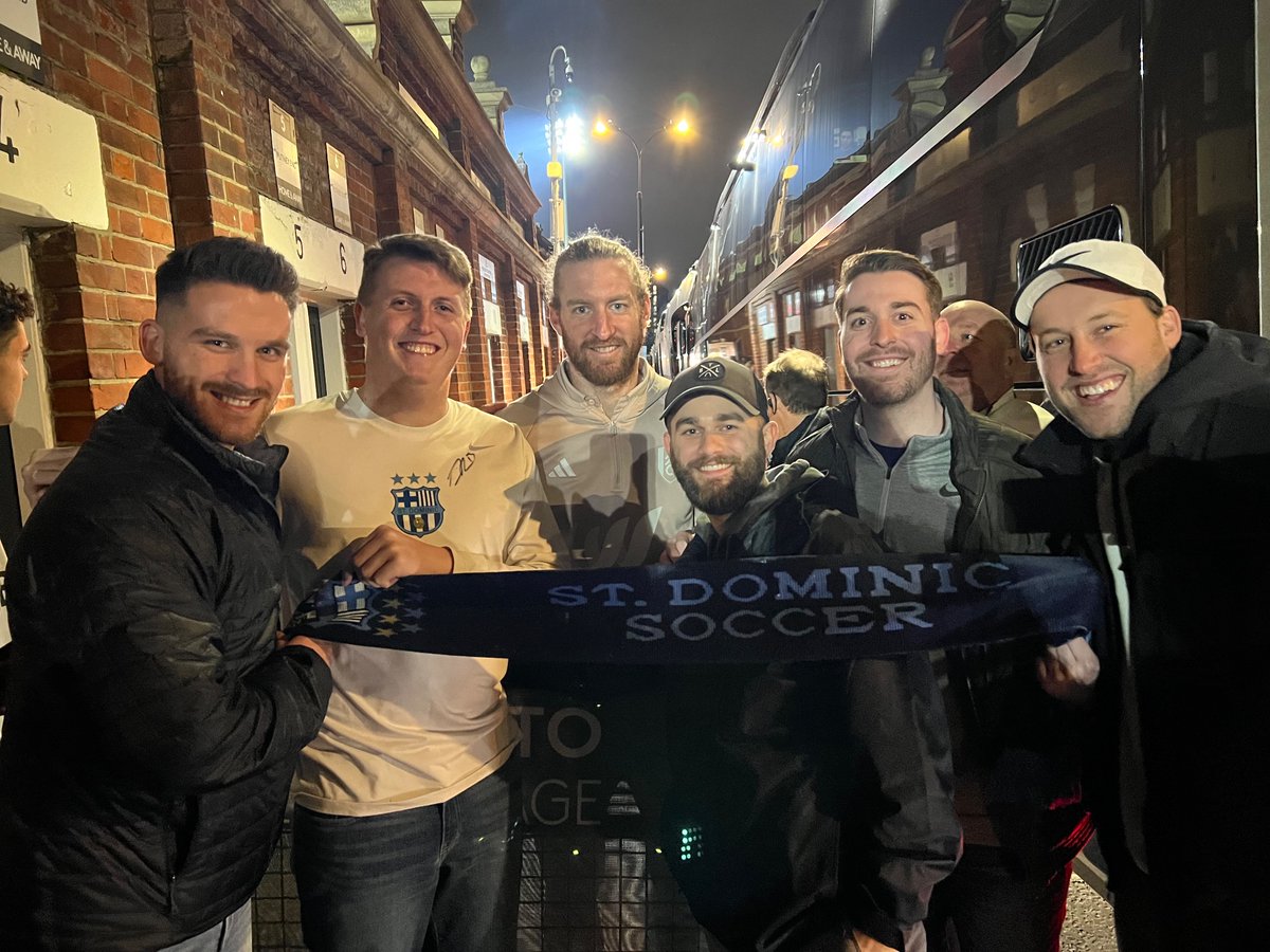 STLHSCL's tweet photo. Love this pic of special SD soccer champion alumni visiting with Tim Ream today at Craven Cottage! https://t.co/45s08ievMI