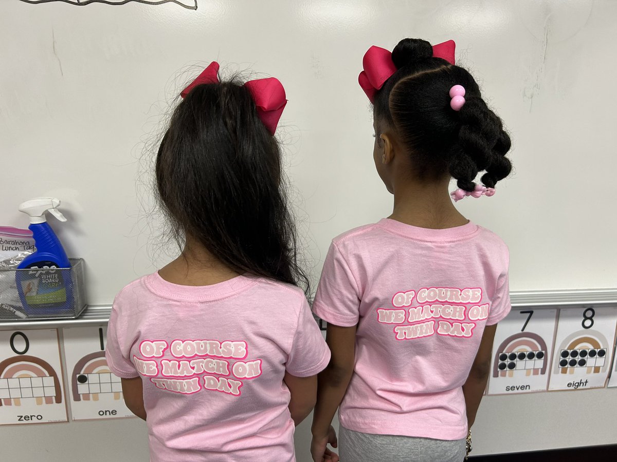 JSES_KINDER's tweet photo. Happy 101 Day of Kindergarten and TWIN DAY from Ms. Barahona, Ms. Kurtz and a few JSES Kinder Stallions! 🩷 https://t.co/S7RQFaVRSs