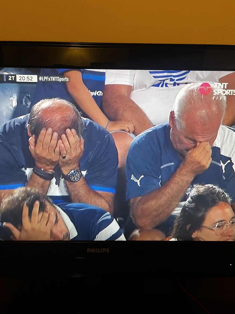 Creyentede91271's tweet photo. JAKKSKSKSKSKKSKKSKAKKAKAKAKAJAJAJJAAJAAJSJAKAJ QUE PAJA SER DE ESTE CLUB POR DIOS https://t.co/93xfe7p0ac