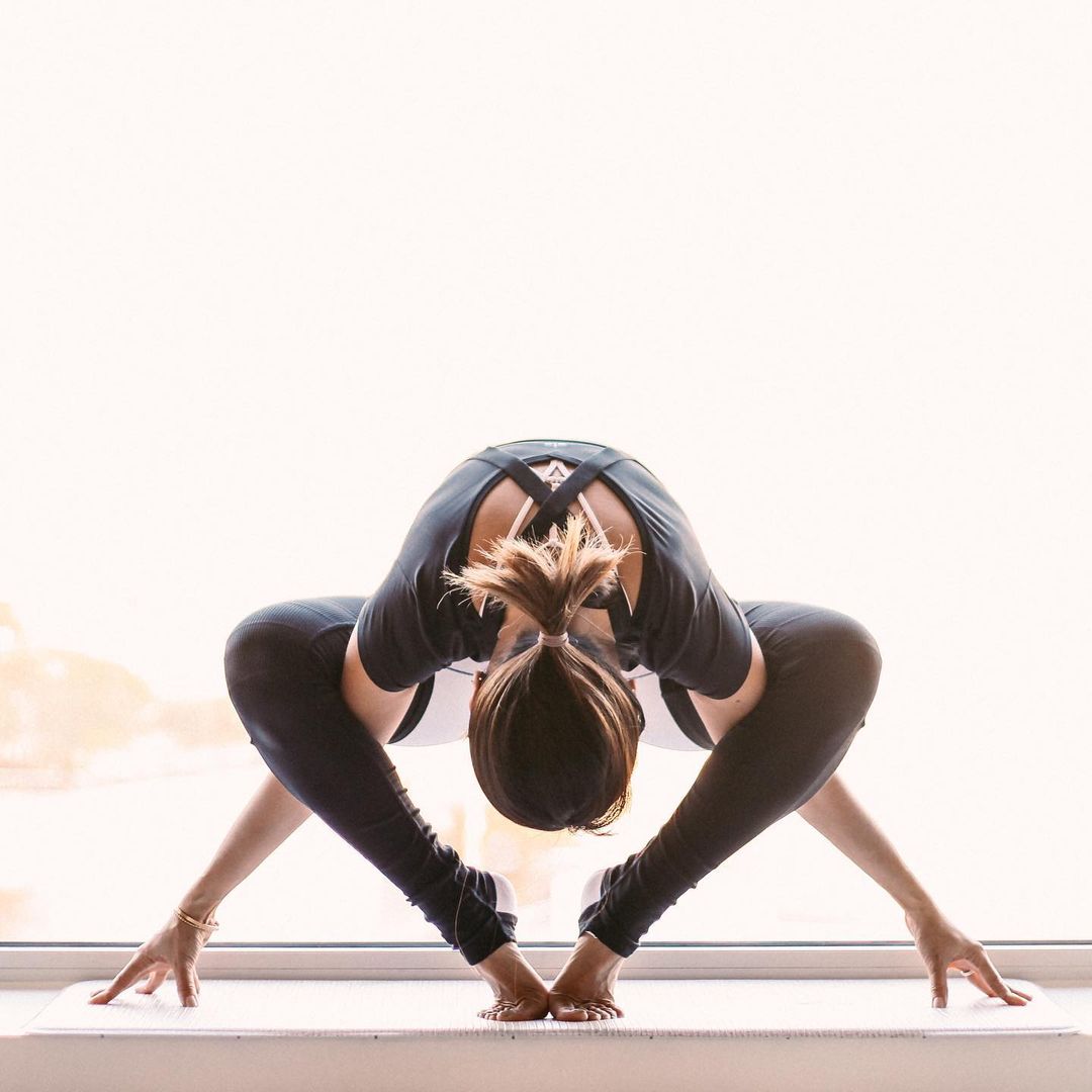 🔗 View More >> hana.fit/yoga/hammer-yo…
------
#alomoves #aloyoga #aloyogachallenge #dailypractice #IGYogaChallenge #Yoga #YogaInstagram #yogaaddict #yogachallenge #yogachallengeworld #yogadaily #YogaEveryDamnDay #yogaeveryday #yogafam #yogaforeveryone #YogaFun #yogaislife #yo...