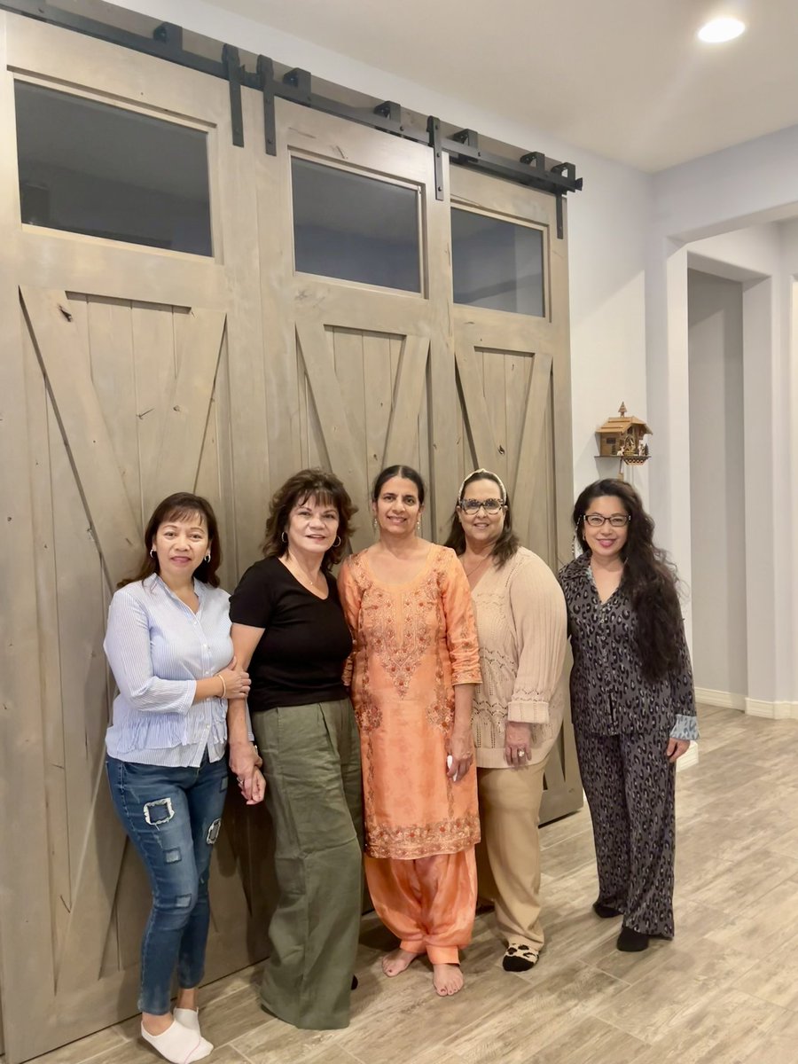 Linda Elizabeth tweet media