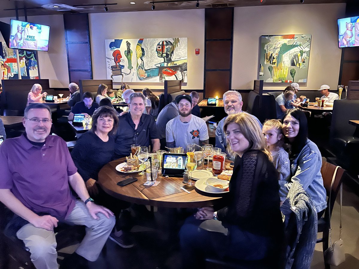 Linda Elizabeth tweet media