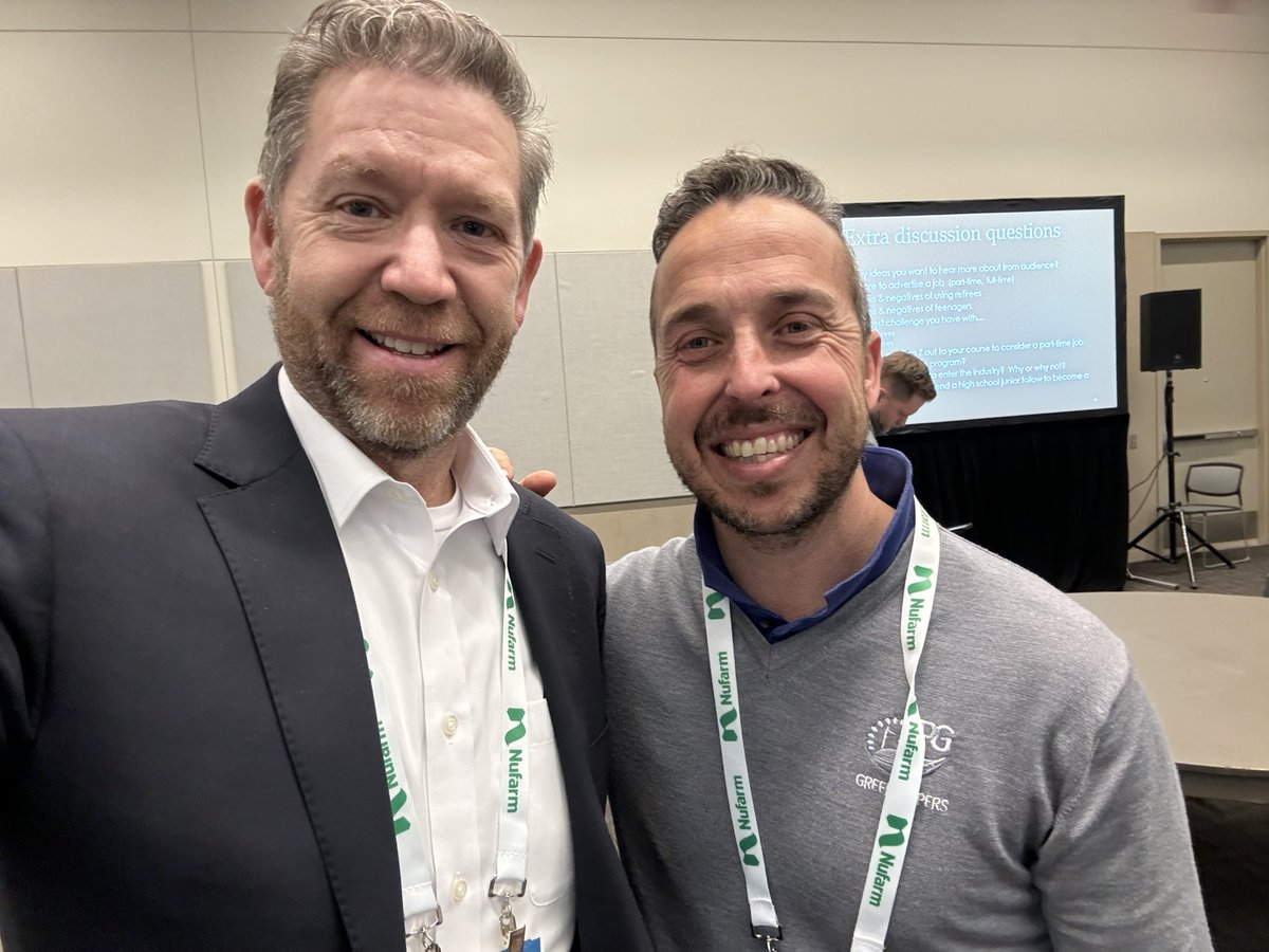 turfmanagermark's tweet photo. @JoelNunes_PT and I were presenters at #FirestoneGolfClub in 2022 for a #FairwaysFoundation event. Great to reconnect at #GCSAAConference in Phoenix 2024. https://t.co/IVCJgooyix