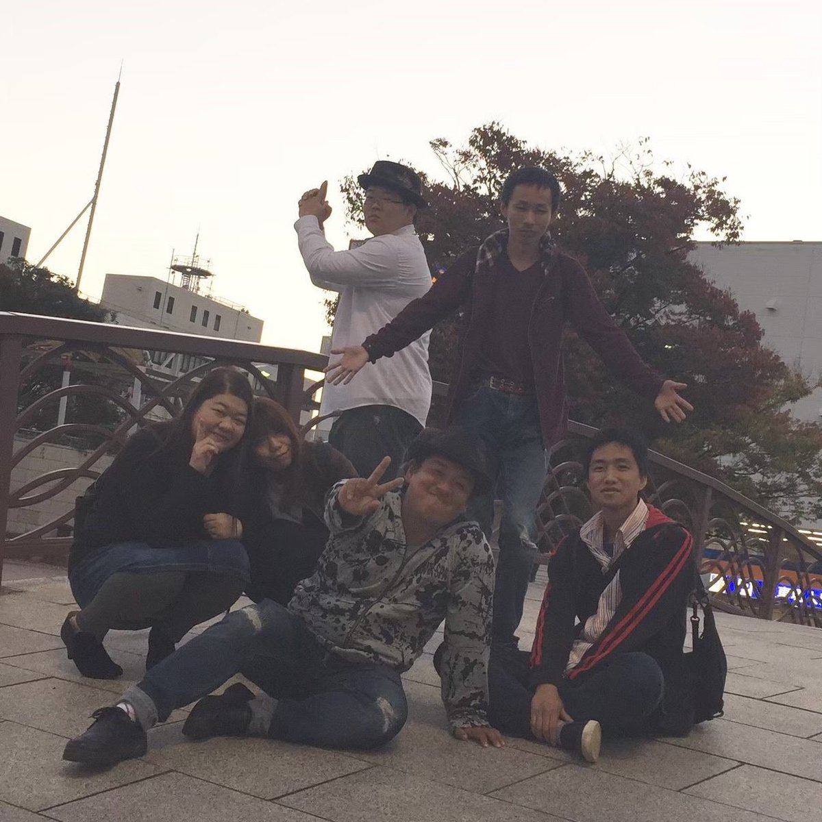 tsukasa_mj's tweet photo. 地域密着型イベントチーム HAR_A_SYMPHO

・TSUKASA ・利光 ・とおる
・ヒロ ・スギ ・でんすけ
・HARU ・山内弘登 ・しんたろ

9名で下関、北九州を中心にイベント活動をしています！
応援よろしくお願いします！

https://t.co/tGNyzo4Jc8

https://t.co/3OGpuCH7Vz

https://t.co/mxq1ySojiR https://t.co/wKtrHMHMwf