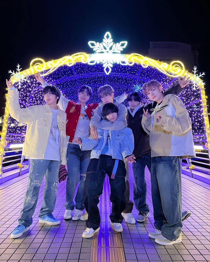 if u like nct wish let's be friends #NCTWISH #NCT #NCTNEWTEAM