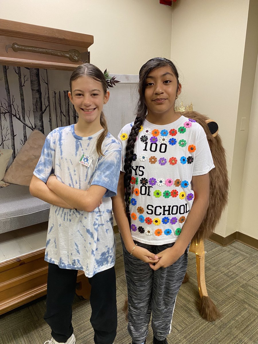 Kristi & Celine (@crazybookladies) on Twitter photo These Pelicans created awesome ways to show 100 Days of School! Only 80 more days to go in this school year 🥰 <a href="/PoincianaCCPS/">Poinciana Elementary</a> These Pelicans created awesome ways to show 100 Days of School! Only 80 more days to go in this school year 🥰 <a href="/PoincianaCCPS/">Poinciana Elementary</a>