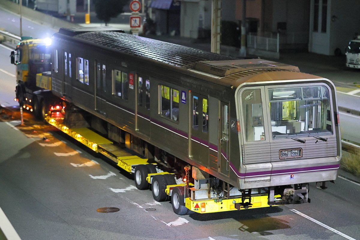 大阪メトロ谷町線22系 22615F 廃車陸送