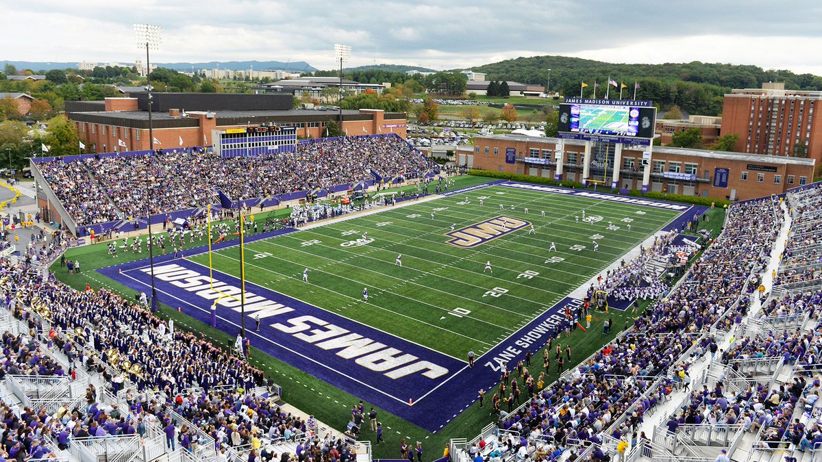 #AGTG After a great conversation with @Coach_DKennedy i am extremely blessed to have received an offer to James Madison University ! @CoachSparber @QBcoach1 @CJBennett_08 @PlantCityFB @Coachwbbaker @_housecall @H2_Recruiting @BigCountyPreps1 @adamgorney @JohnGarcia_Jr