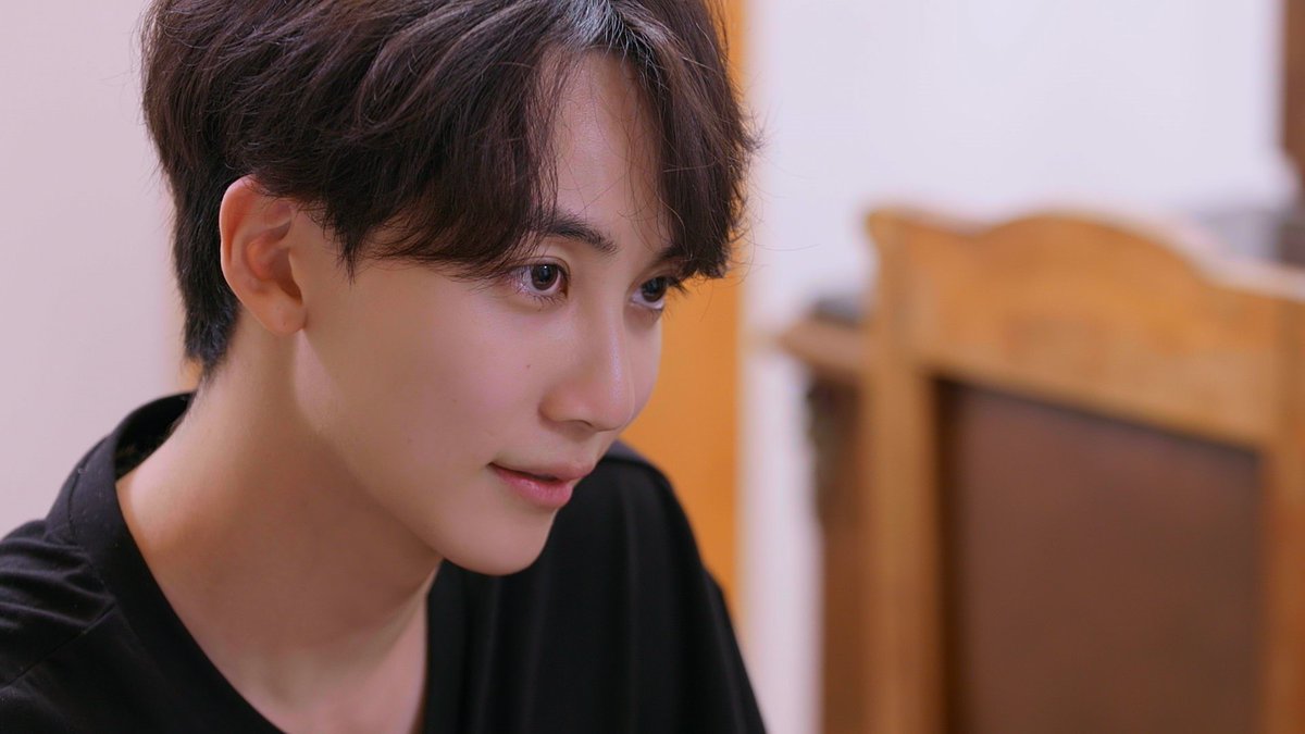 pledis_17jp's tweet photo. [#SEVENTEEN JAPAN NEWS]
『NANA TOUR with SEVENTEEN』U-NEXTで配信中！

🎬https://t.co/De9gXVN1UV

ステージで見せるプロフェッショナルモードはOFF😌🏝️
初めてのイタリア旅行で旅行初心者モードON🔰🚌💨

デビュー10年目を迎えた
SEVENTEENのヨーロッパ友情旅行記💎

#UNEXT
#나나투어 #NANA_TOUR https://t.co/THf06fkB4j