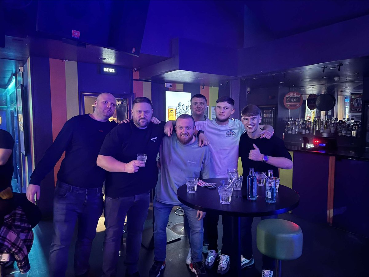 ColinNesbitt's tweet photo. EDDIE HOWES BIRMINGHAM POP WORLD MAGS #NUFC https://t.co/oocEb1COuR