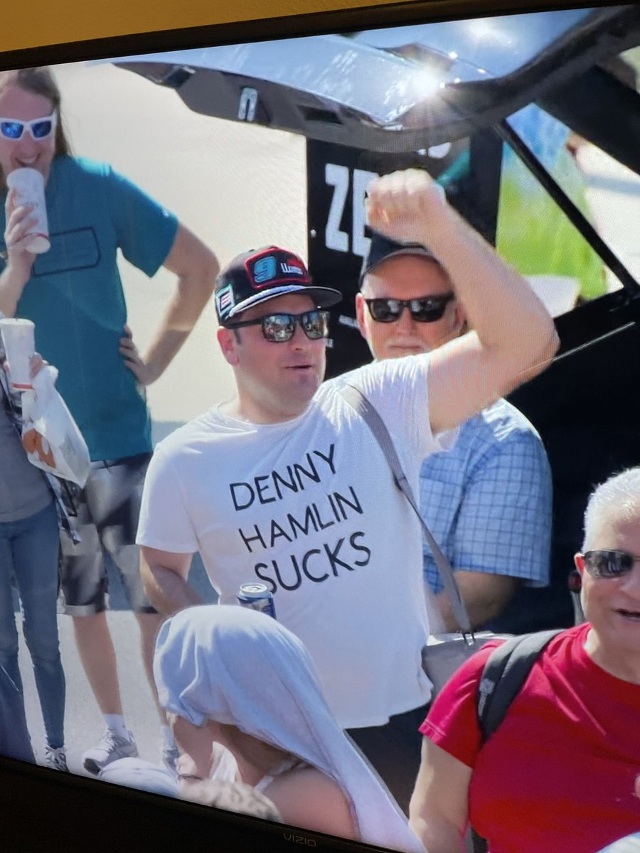 racingkhantz's tweet image. Found me