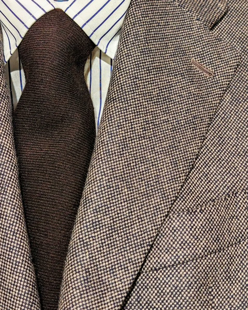 dietrolequinte_'s tweet photo. #CesareAttolini
DIETRO LE QUINTE - CesareAttolini
#CesareAttoliniTie #DIETROLEQUINTEMinamiAoyama
#StealthWealth #CashmereJacket #Shirt #Cashmere https://t.co/kmdWyc58AK