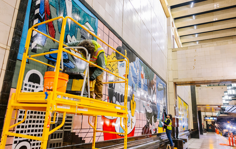 MikeLindblom's tweet photo. Here's a nice post, as recommended by @humantransit: During this month's single-tracking for rail replacment, @soundtransit took the opportunity to clean Westlake Station art (Sound Transit photo). https://t.co/Q4mPwOF1nW