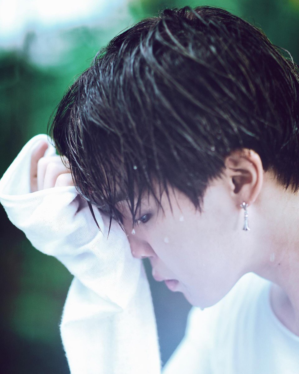 GLISTEN_J's tweet photo. 사진작가 무궁화소녀님 (@/mu_gung ig)

“serendipity” https://t.co/rfH0UJ0n7Y