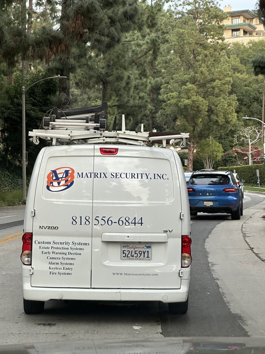 Evan_Avicasis's tweet photo. @Cobratate I found you some extra security! https://t.co/4iuuezd05Y